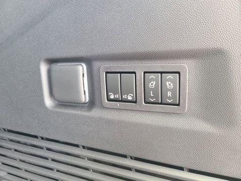New 2026 Chevrolet Suburban LT w/ Comfort Package RWD image 7
