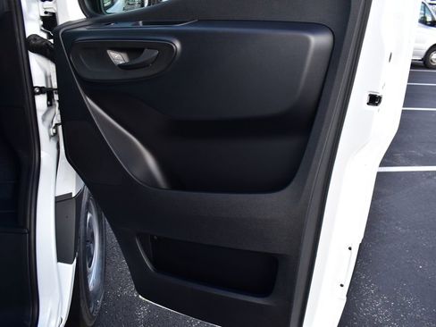 New 2025 Mercedes-Benz Sprinter 2500 image 32