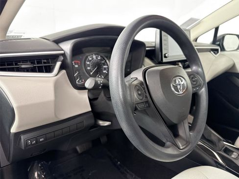 Certified 2020 Toyota Corolla L image 8