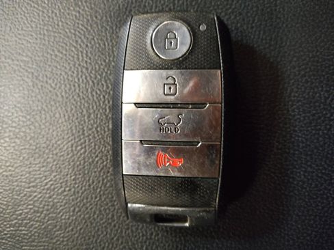 Used 2019 Kia Sorento EX w/ EX Touring Package image 32