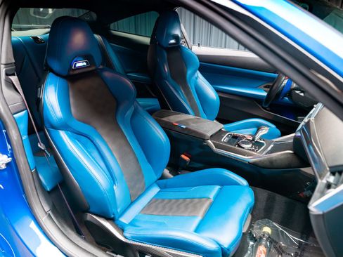 Used 2022 BMW M4 xDrive Competition w/ M Carbon Exterior Package image 73