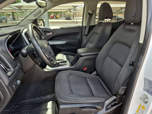 Used 2021 Chevrolet Colorado LT RWD image 30