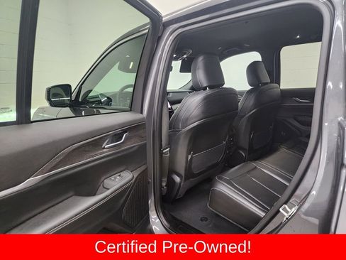 Certified 2025 Jeep Grand Cherokee Limited AWD/4WD image 24