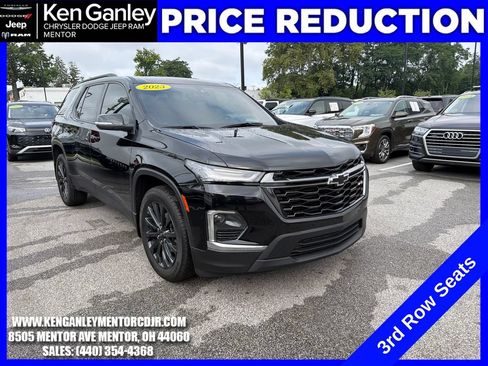 Used 2023 Chevrolet Traverse RS AWD/4WD image 1