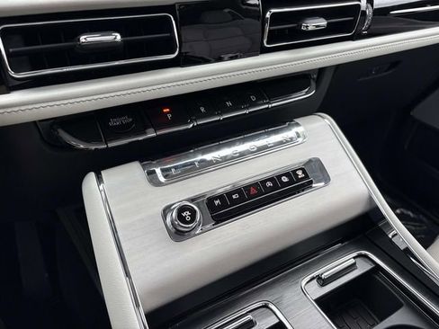 New 2026 Lincoln Aviator Reserve image 29