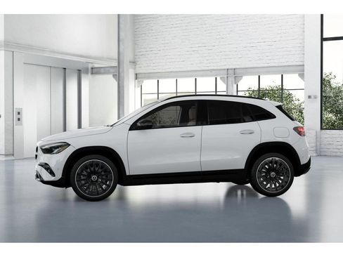 New 2026 Mercedes-Benz GLA 250 4MATIC image 35