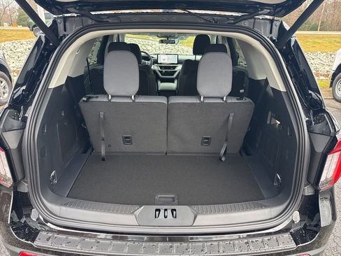 New 2026 Ford Explorer Active image 9