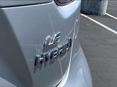 Used 2023 Toyota Corolla LE FWD image 9