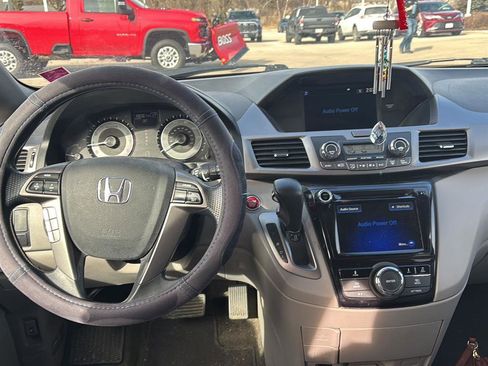 Used 2016 Honda Odyssey EX image 4