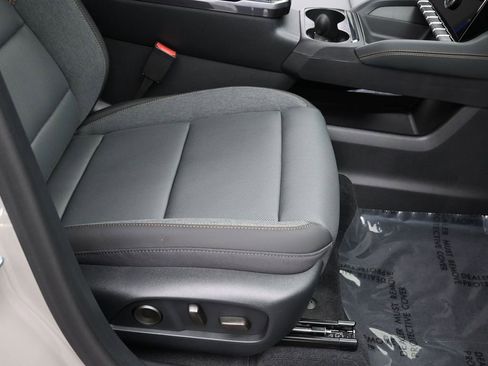 New 2026 GMC Terrain AT4 w/ Convenience Package III AWD/4WD image 33