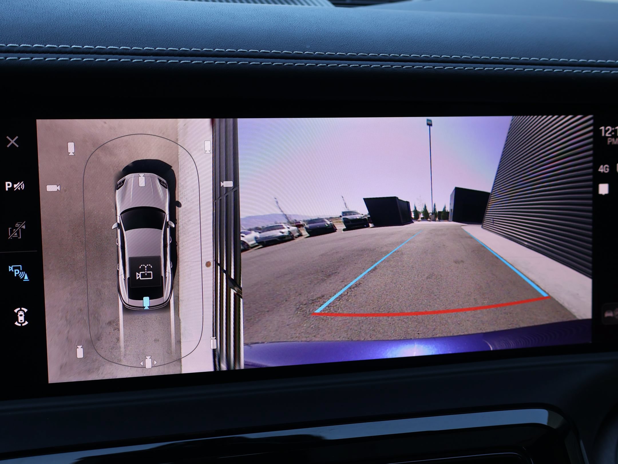 Certified 2024 Porsche Panamera 4 AWD/4WD image 25