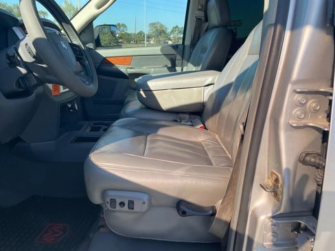 Used 2007 Dodge Ram 2500 Truck Laramie image 18