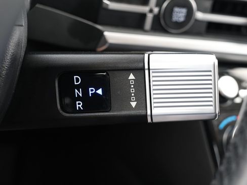 Used 2024 Hyundai Santa Fe SEL FWD image 24