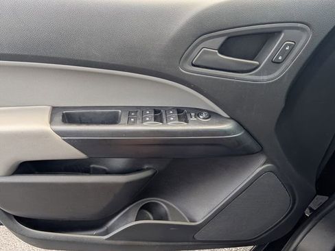 Used 2022 Chevrolet Colorado W/T w/ Custom Special Edition image 29