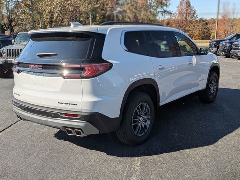Certified 2025 GMC Acadia Elevation image 9