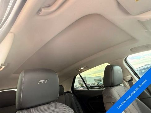 Used 2022 Buick Envision Preferred w/ Sport Touring Package FWD image 13