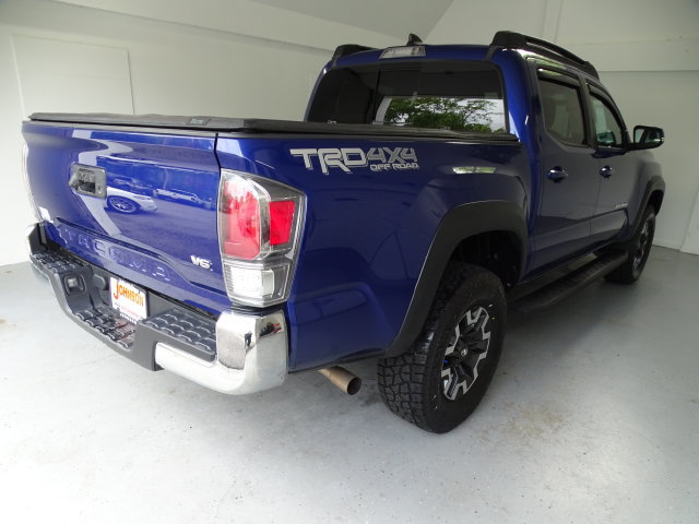 Used 2023 Toyota Tacoma TRD Off-Road AWD/4WD image 21