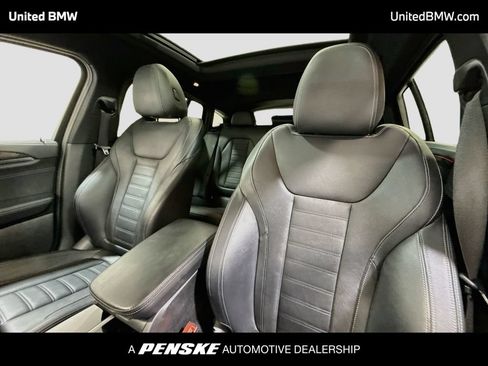 Used 2021 BMW X4 xDrive30i w/ M Sport Package AWD/4WD image 12