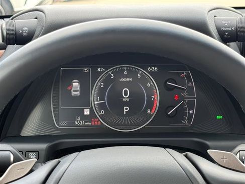 Used 2025 Lexus ES 350 w/ Premium Package FWD image 16