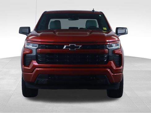 Used 2022 Chevrolet Silverado 1500 RST w/ Z71 Off-Road Package AWD/4WD image 6