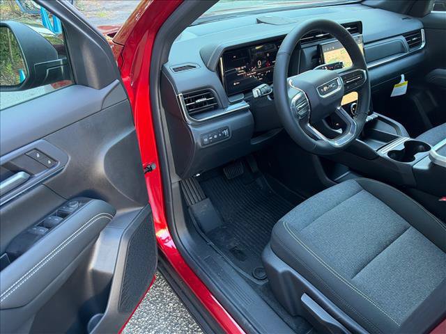 New 2027 GMC Terrain Elevation w/ LPO, Floor Liner Package FWD image 18