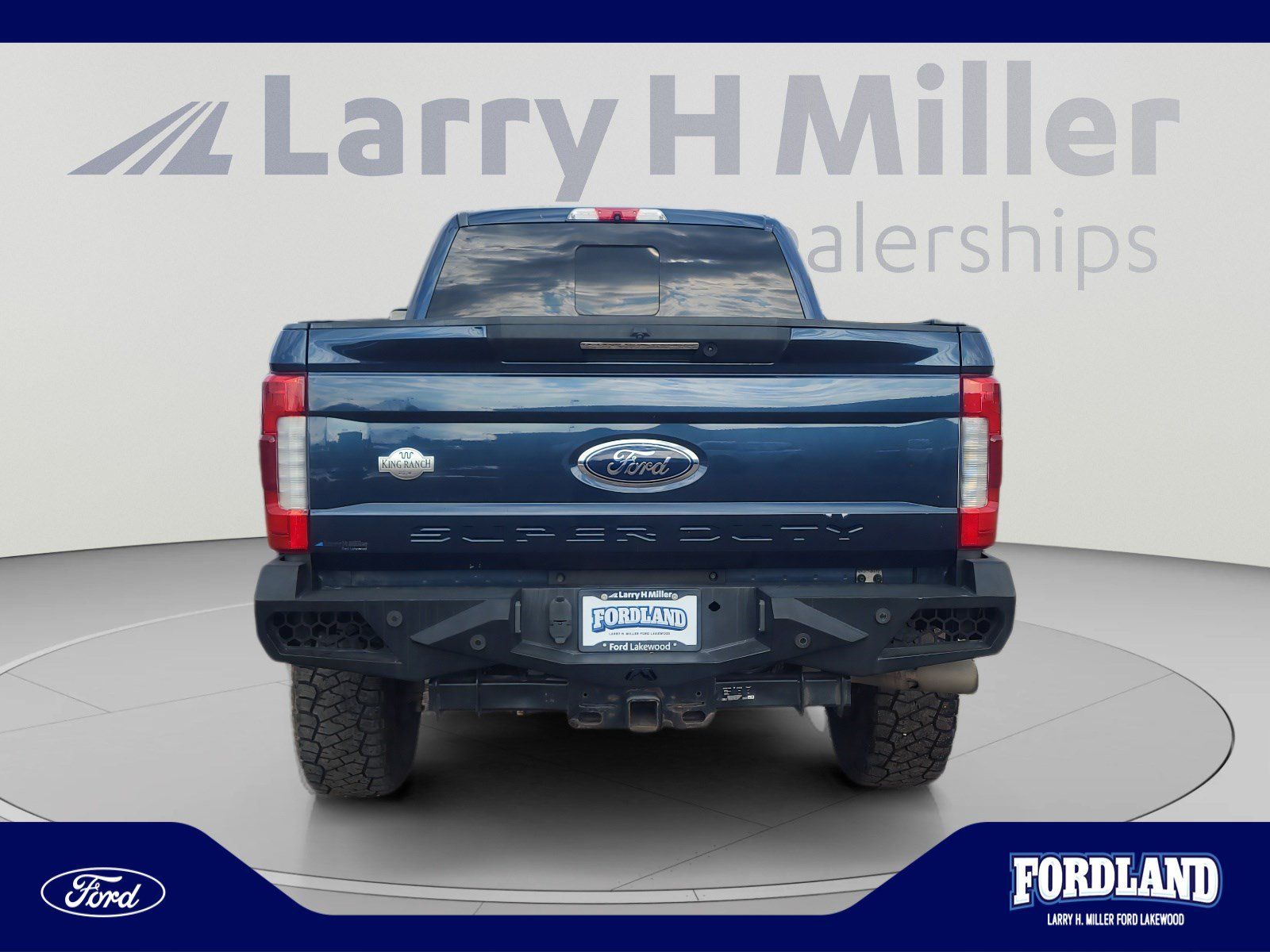 Used 2018 Ford F350 King Ranch w/ King Ranch Ultimate Package AWD/4WD image 4