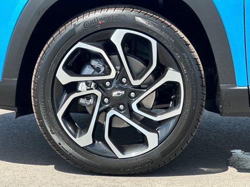 New 2026 Chevrolet Trax RS FWD image 25