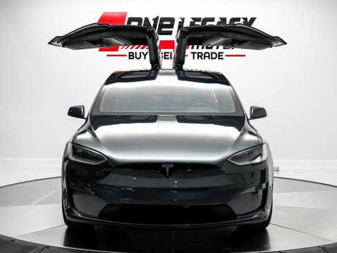 Used 2024 Tesla Model X AWD/4WD image 4