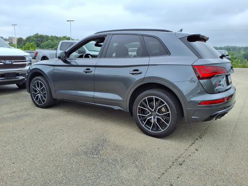 Used 2023 Audi SQ5 Premium Plus w/ Premium Plus Package AWD/4WD image 4