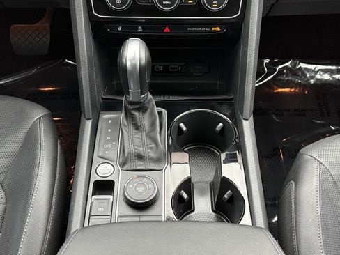 Used 2019 Volkswagen Atlas SEL Premium AWD/4WD image 17