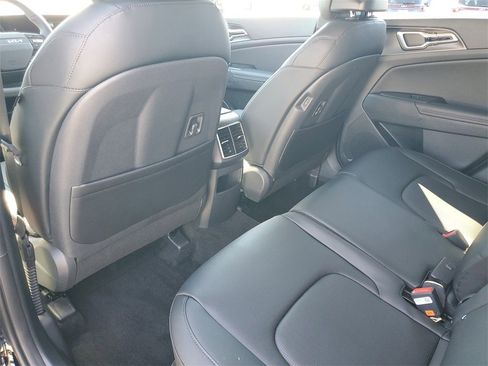 New 2026 Kia Sportage EX image 22