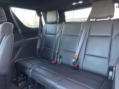 Used 2021 Cadillac Escalade Sport w/ Driver Assist Tech Package image 23