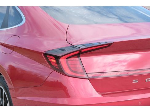 Used 2021 Hyundai Sonata Limited FWD image 39