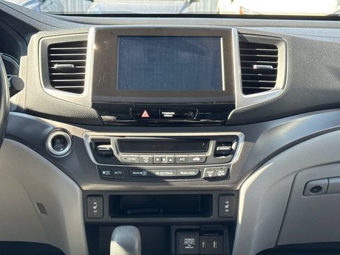 Used 2017 Honda Pilot EX-L image 18