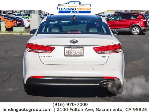 Used 2018 Kia Optima EX w/ Premium Package FWD image 3