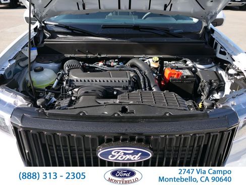 Used 2026 Ford Maverick Lobo AWD/4WD image 30