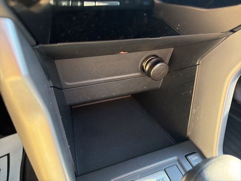 Used 2018 Subaru Forester 2.5i Premium image 35