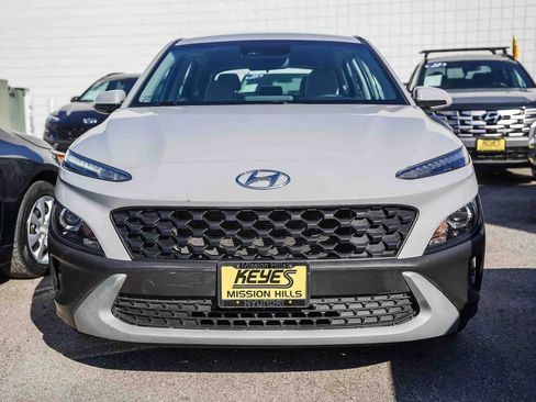 Certified 2023 Hyundai Kona SE image 2