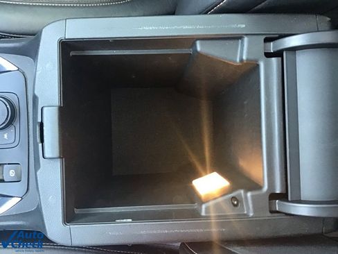 Used 2018 Chevrolet Traverse Premier w/ Redline Edition image 46