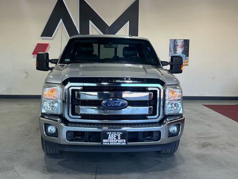 Used 2015 Ford F350 Lariat w/ Lariat Interior Package RWD image 2