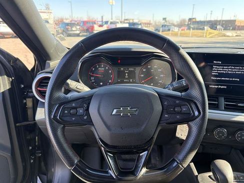 Used 2024 Chevrolet Trax RS w/ Driver Confidence Package image 11