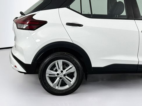 Used 2023 Nissan Kicks S FWD image 36