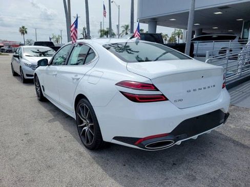 Used 2025 Genesis G70 2.5T RWD image 5