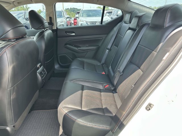 Used 2023 Nissan Altima 2.0 SR FWD image 18