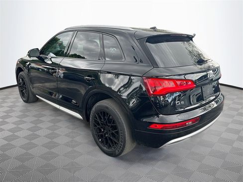 Used 2018 Audi Q5 2.0T Premium w/ Convenience Package image 8