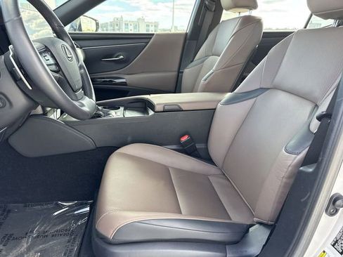 Certified 2023 Lexus ES 350 w/ Premium Package FWD image 11