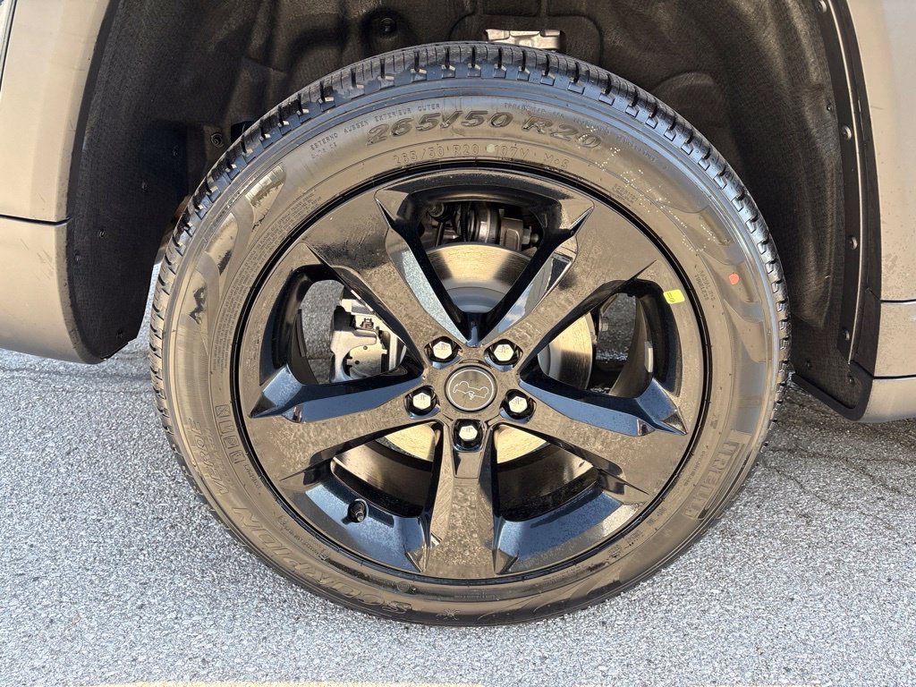 New 2027 Jeep Grand Cherokee Limited AWD/4WD image 22