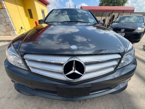 Used 2010 Mercedes-Benz C 300 Sedan image 2