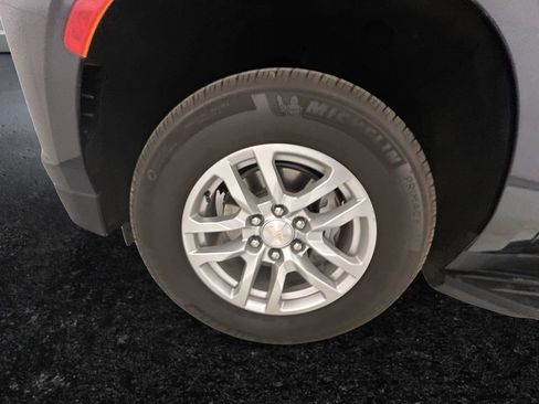 Used 2024 Chevrolet Tahoe LS RWD image 27
