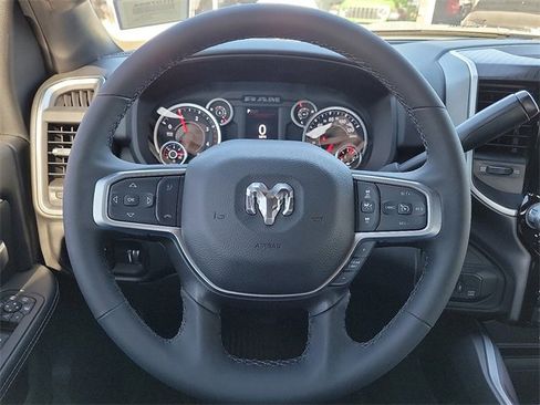 Used 2025 RAM 3500 Big Horn image 19